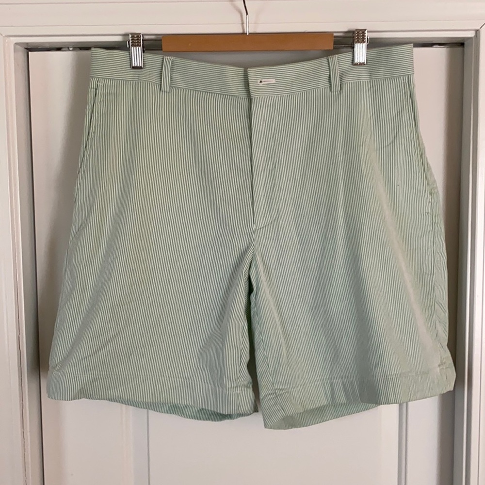 Southern Tide Green Seersucker Shorts